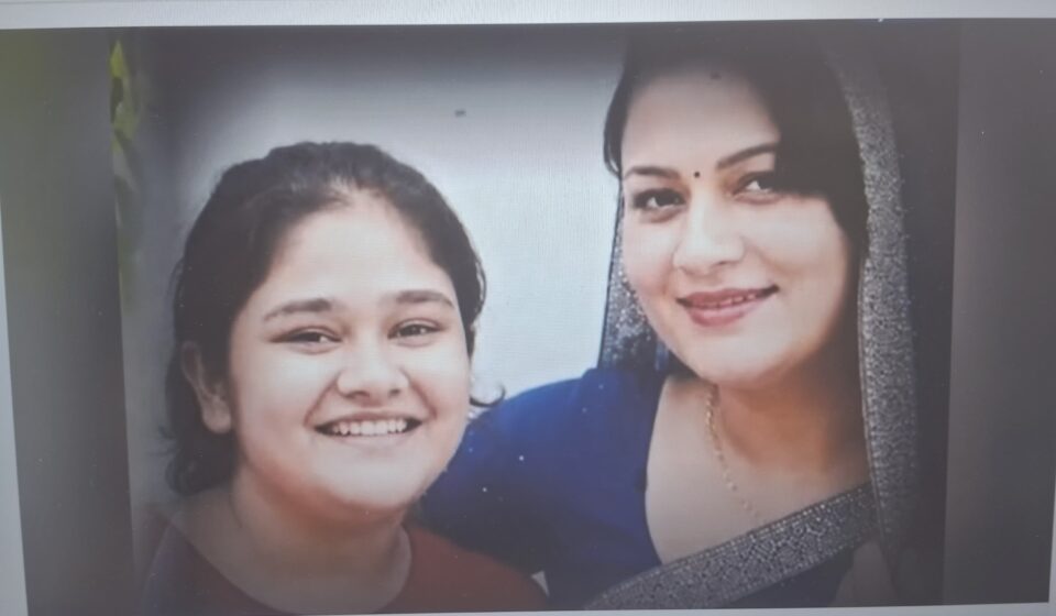 Property worth 140 million, a government job, and two deaths… a twist in the story of Ayushi who arranged her mother's murder